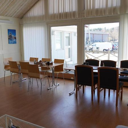 Henans Hostel In The Marina Экстерьер фото
