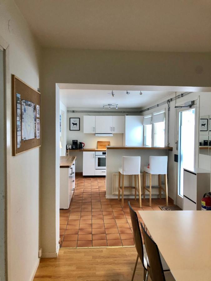 Henans Hostel In The Marina Экстерьер фото