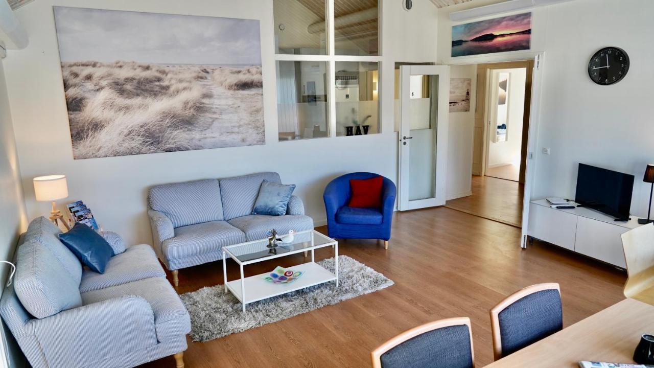 Henans Hostel In The Marina Экстерьер фото